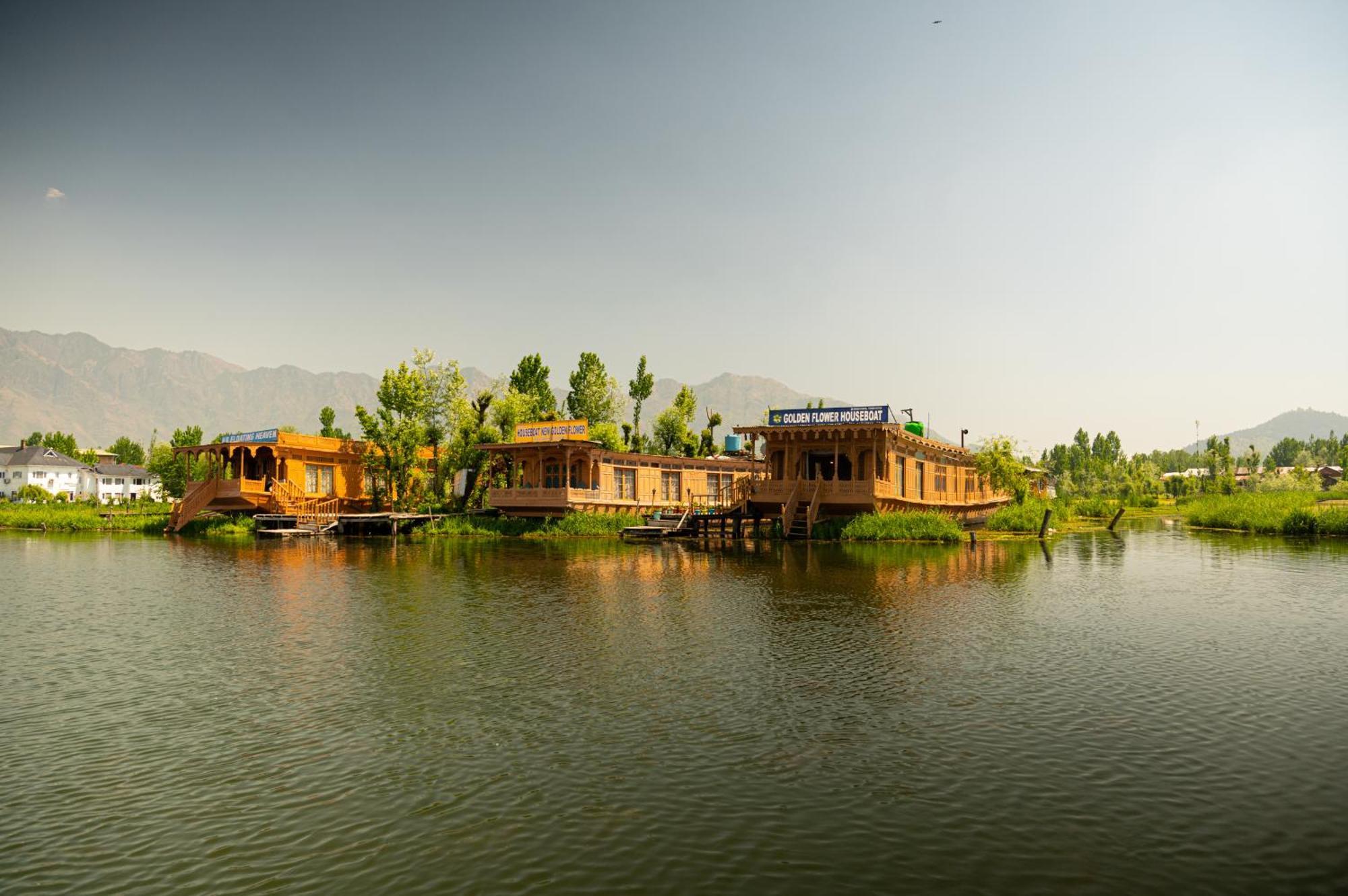 Hotel Golden Flower Heritage Houseboat Nagin Bagh Exterior foto